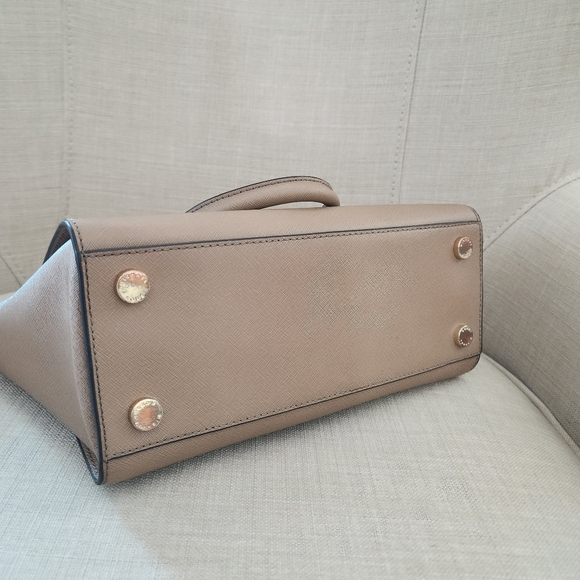 Michael Kors Saffiano Leather Satchel with New Crossbody Straps - Picture 6 of 16